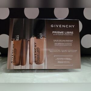 5/$25✨️Givenchy Foundation Sampler✨️